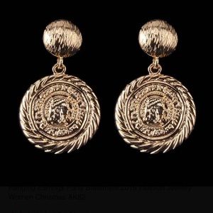 Vintage Gold round earrings